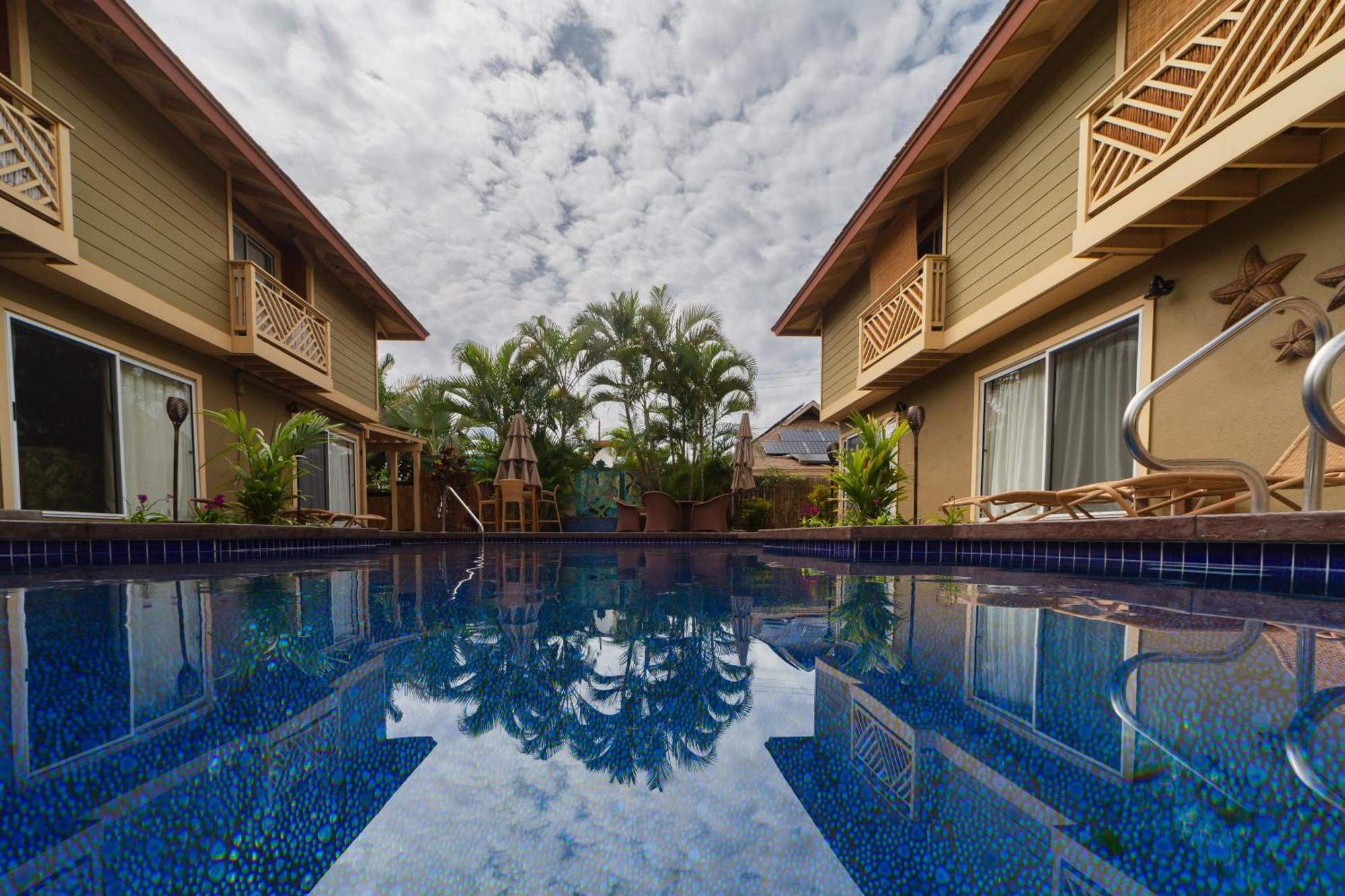 Plumeria Suite, 2-Bedrooms, Sleeps 6, Pool & Bbq, Pre-Renovation Summer Sale קיהיי מראה חיצוני תמונה